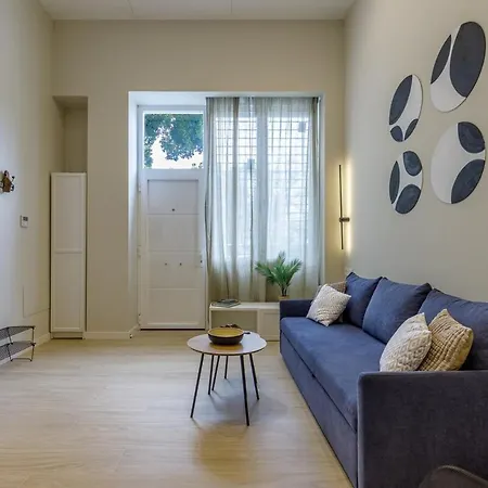 Downtown Alvarez 13 Apartment *