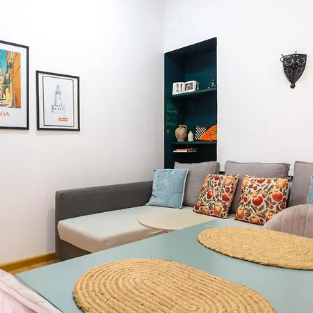 Downtown Alvarez 13 Apartment